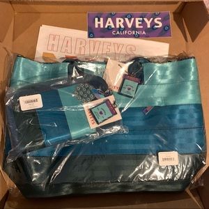 Harvey’s Peacock Legacy Collection bundle